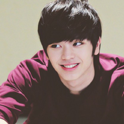 Yook Sung-jae