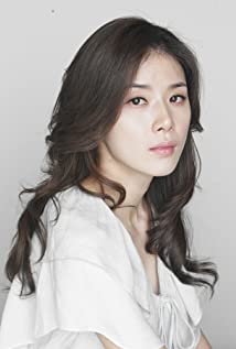 Bo-young Lee